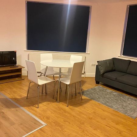 Lovely Cozy One Bedroom Apartment In Whitechapel London Exterior foto